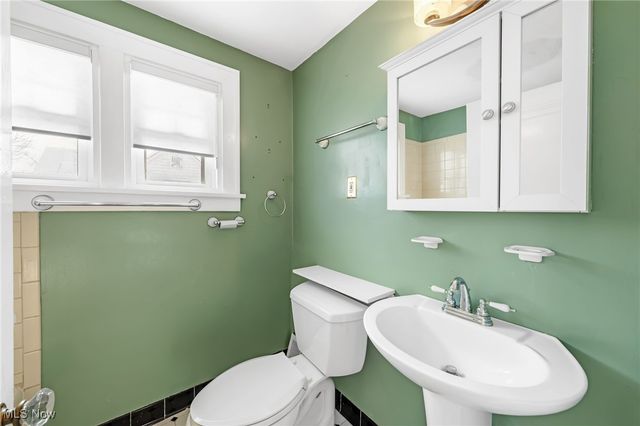 200 Gibson Street, Berea, OH 44017