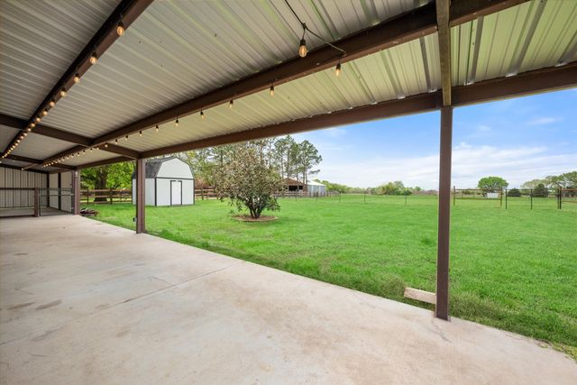 504 N Texas Street, Tioga, TX 76271