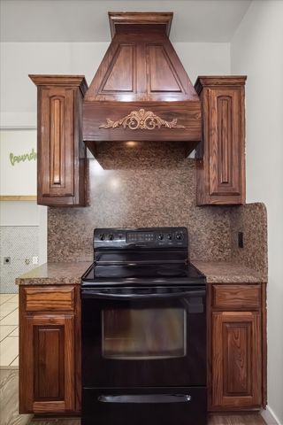 504 N Texas Street, Tioga, TX 76271