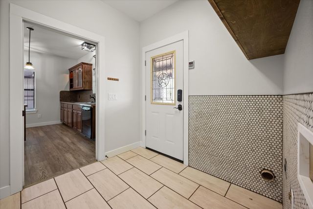 504 N Texas Street, Tioga, TX 76271