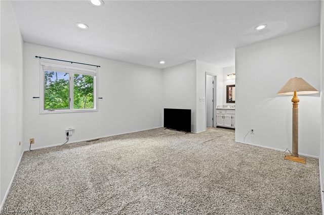 14806 Winding Way, North Royalton, OH 44133