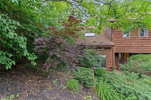 14806 Winding Way, North Royalton, OH 44133