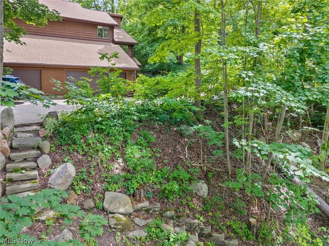 14806 Winding Way, North Royalton, OH 44133
