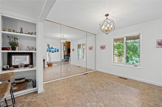 14806 Winding Way, North Royalton, OH 44133