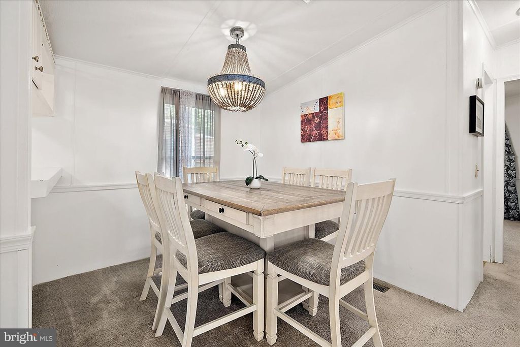 Image 20 of property listing at 4 ANCHOR WAY DR, Berlin, MD 21811