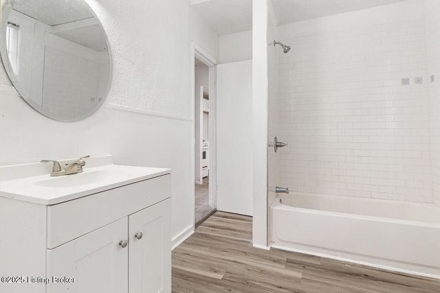 2604 Hale Ave, Louisville, KY 40211