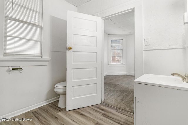 2604 Hale Ave, Louisville, KY 40211