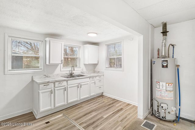 2604 Hale Ave, Louisville, KY 40211