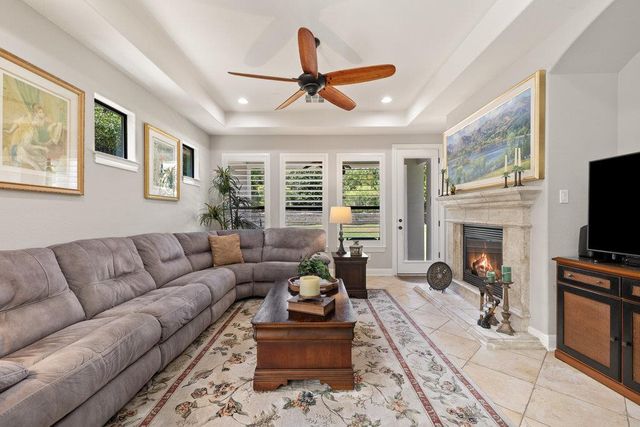 11712 Red Oak Valley LN, Austin, TX 78732