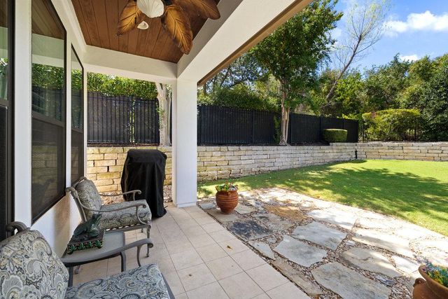 11712 Red Oak Valley LN, Austin, TX 78732