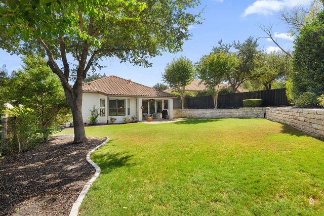 11712 Red Oak Valley LN, Austin, TX 78732