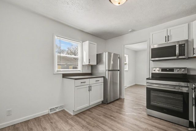 1006 W Rose Street, South Bend, IN 46616