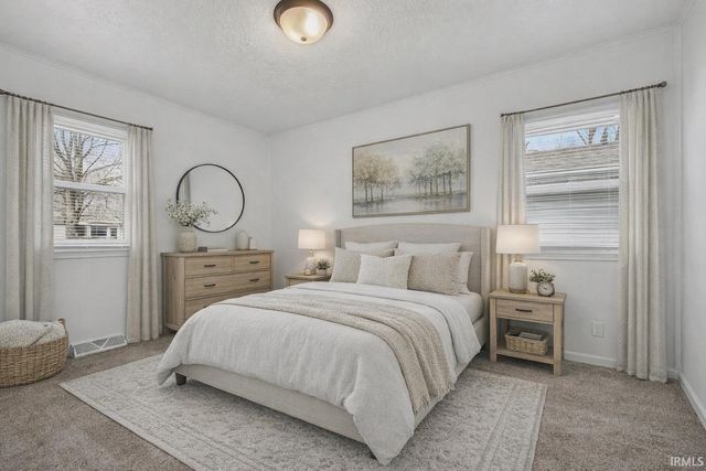 1006 W Rose Street, South Bend, IN 46616