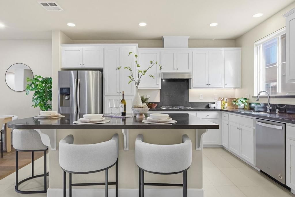 Image 13 of property listing at 351 Santa Diana Terrace, Sunnyvale, CA 94085
