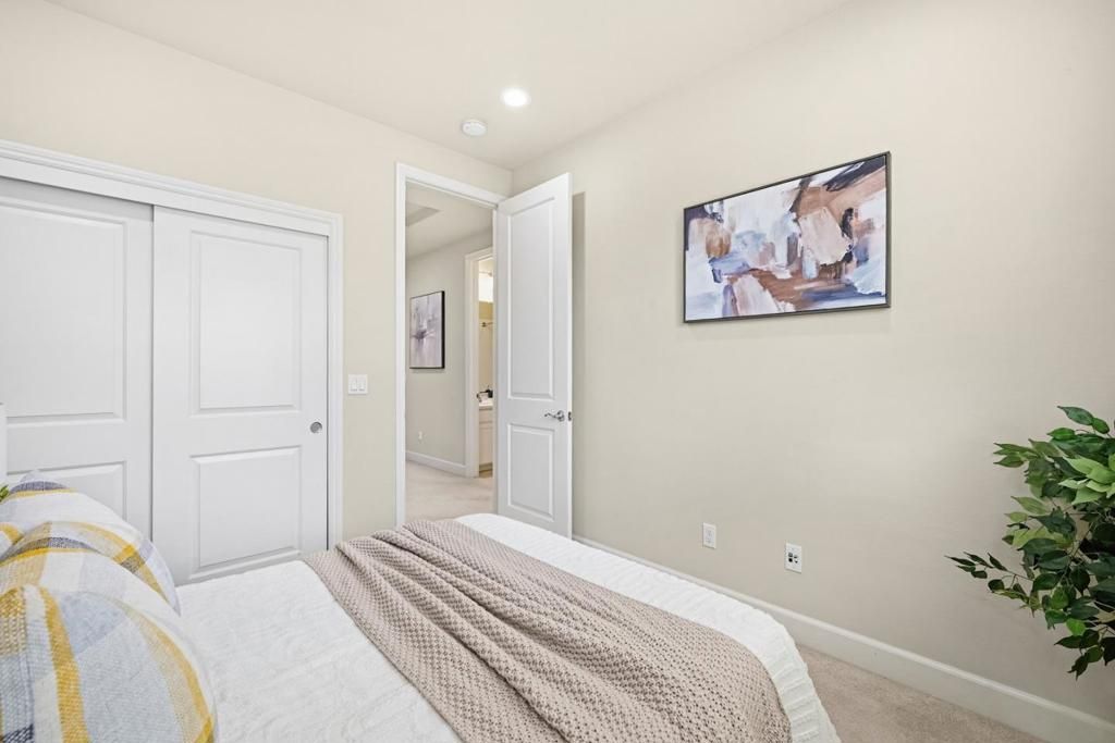 Image 19 of property listing at 351 Santa Diana Terrace, Sunnyvale, CA 94085