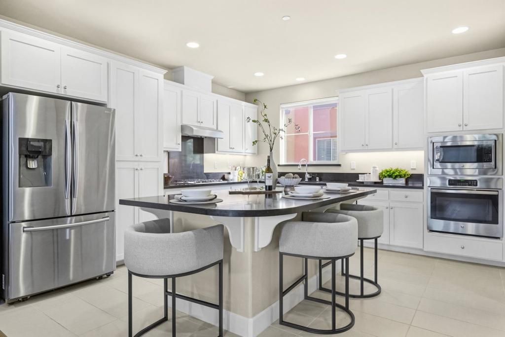 Image 9 of property listing at 351 Santa Diana Terrace, Sunnyvale, CA 94085