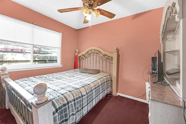 8829 Carousel Lane, Houston, TX 77080