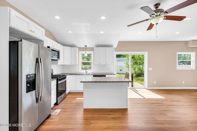 60 Ashwood Drive, Brick, NJ 08723