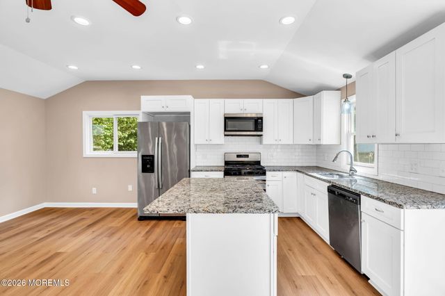60 Ashwood Drive, Brick, NJ 08723