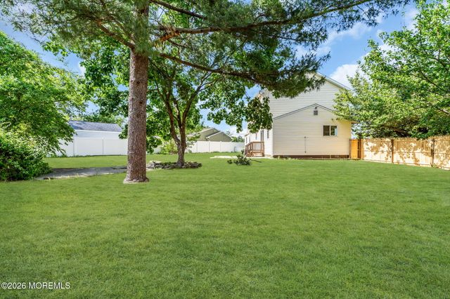 60 Ashwood Drive, Brick, NJ 08723