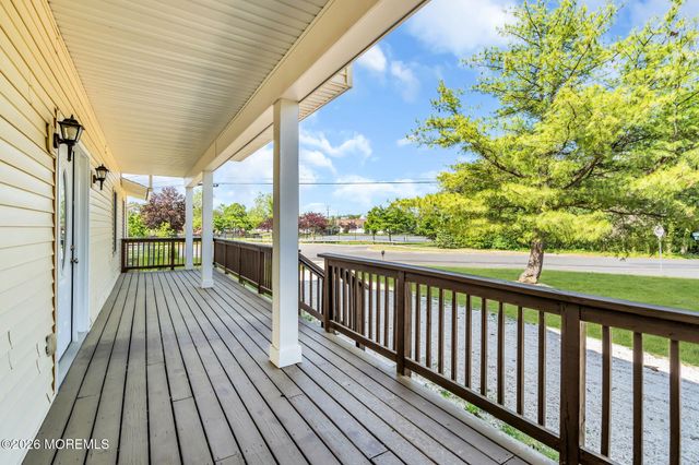 60 Ashwood Drive, Brick, NJ 08723