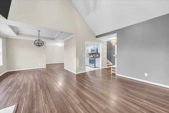 306 Blackberry Ln, Manchester, TN 37355