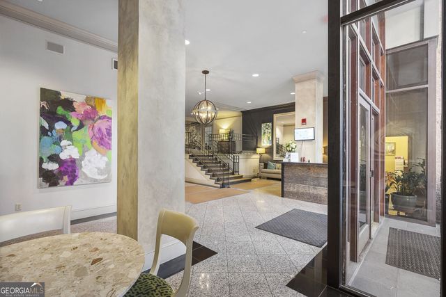 275 13th Street NE 401, Atlanta, GA 30309