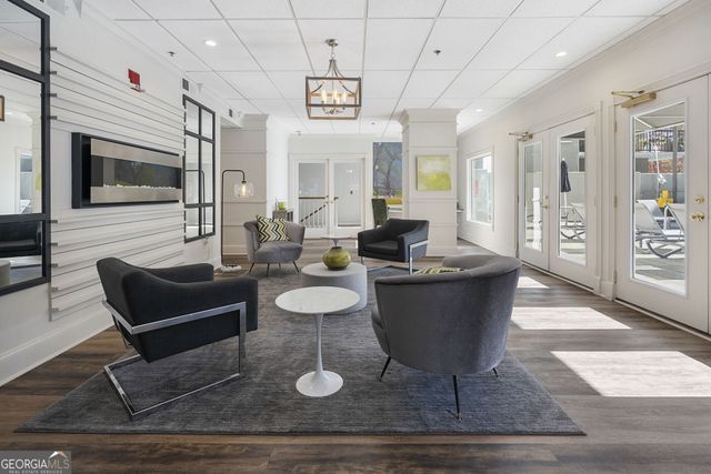 275 13th Street NE 401, Atlanta, GA 30309