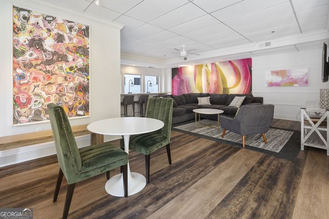 275 13th Street NE 401, Atlanta, GA 30309