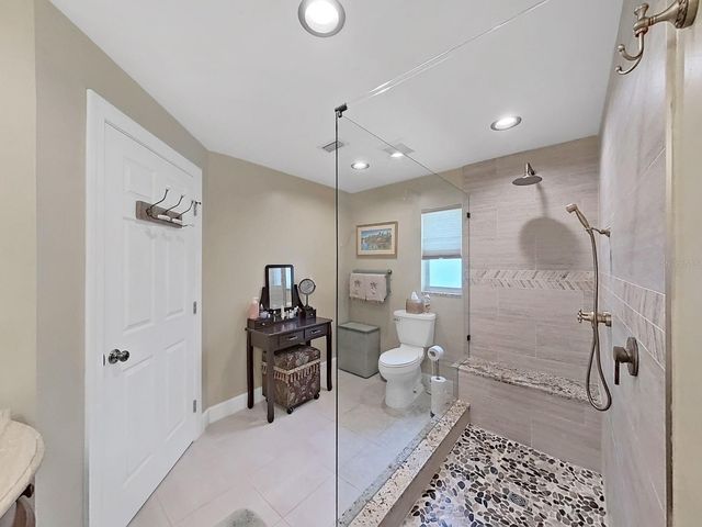 1110 MCLEAN STREET, Dunedin, FL 34698