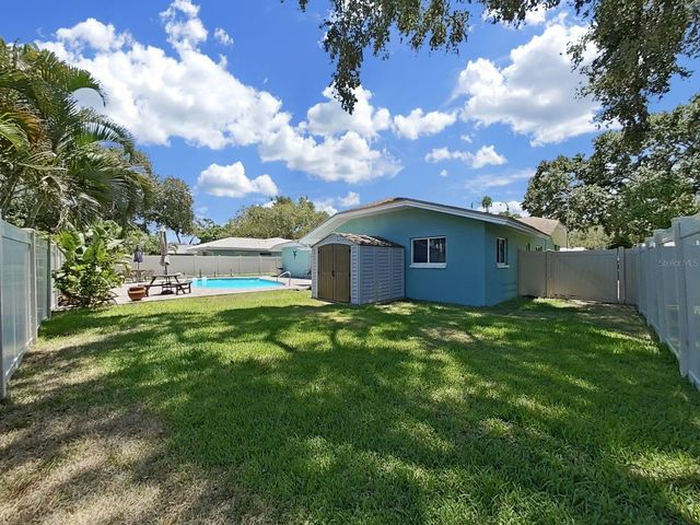 1110 MCLEAN STREET, Dunedin, FL 34698