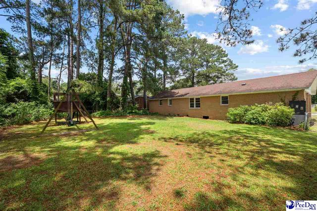 2206 W Piccadilly Dr, Florence, SC 29501