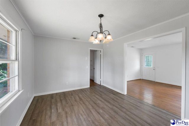 2206 W Piccadilly Dr, Florence, SC 29501