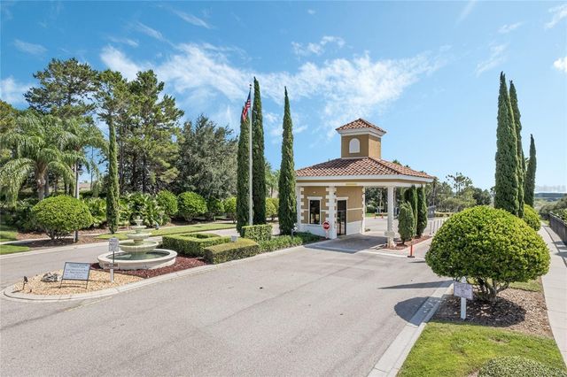 3640 SOLANA CIRCLE 11B, Clermont, FL 34711
