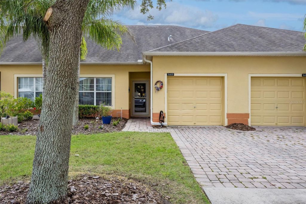 3640 SOLANA CIRCLE 11B, Clermont, FL 34711