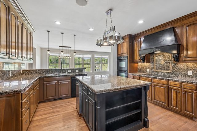 193 Bynum Rd, Bell Buckle, TN 37020
