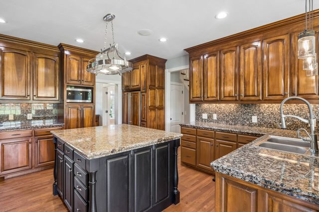 193 Bynum Rd, Bell Buckle, TN 37020