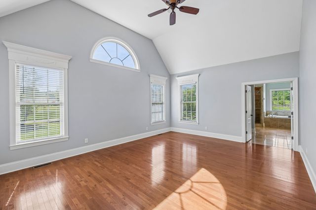 193 Bynum Rd, Bell Buckle, TN 37020