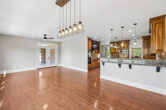 193 Bynum Rd, Bell Buckle, TN 37020