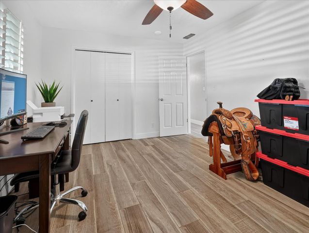 3765 N Greenwood Avenue, Sanger, CA 93657