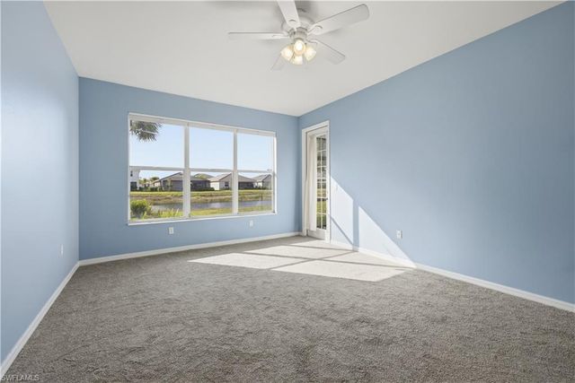 2067 Vermont LN, Naples, FL 34120