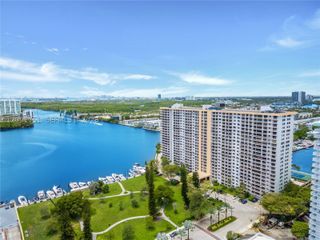 290 174th St 611, Sunny Isles Beach, FL 33160