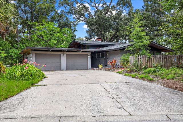 10134 WHITE TROUT LANE, Tampa, FL 33618