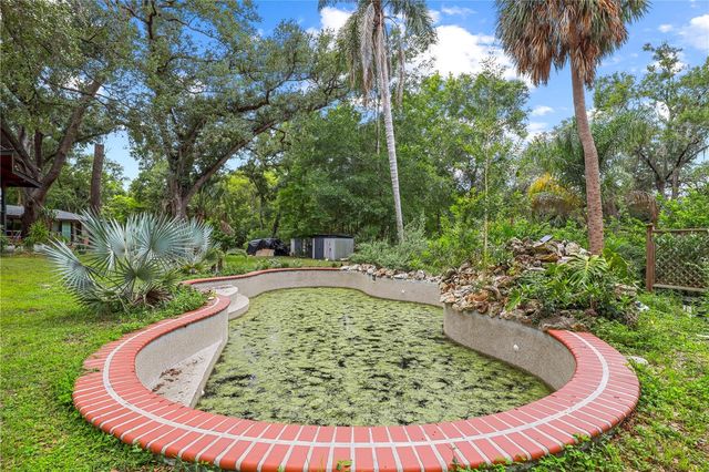 10134 WHITE TROUT LANE, Tampa, FL 33618