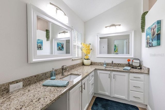 2237 AVON LOOP, The Villages, FL 32162