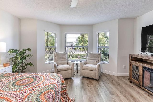 2237 AVON LOOP, The Villages, FL 32162
