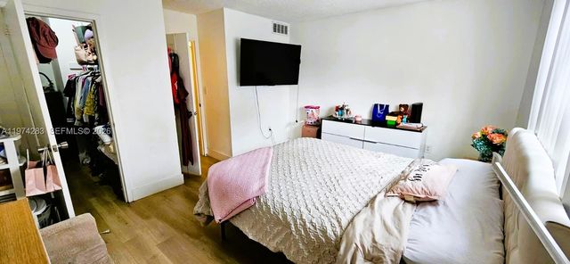 4804 NW 79th Ave 201, Doral, FL 33166