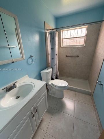 3112 SW 17th St 3112, Miami, FL 33145