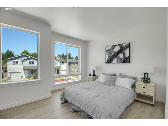 14816 Ne Couch St 3, Portland, OR 97230