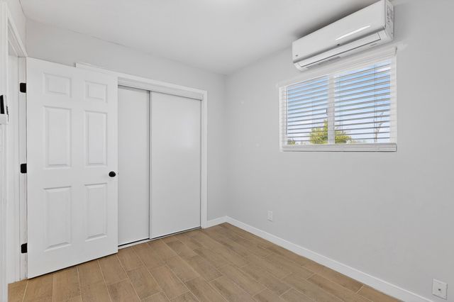 32 Lucero A-B, Santa Fe, NM 87508